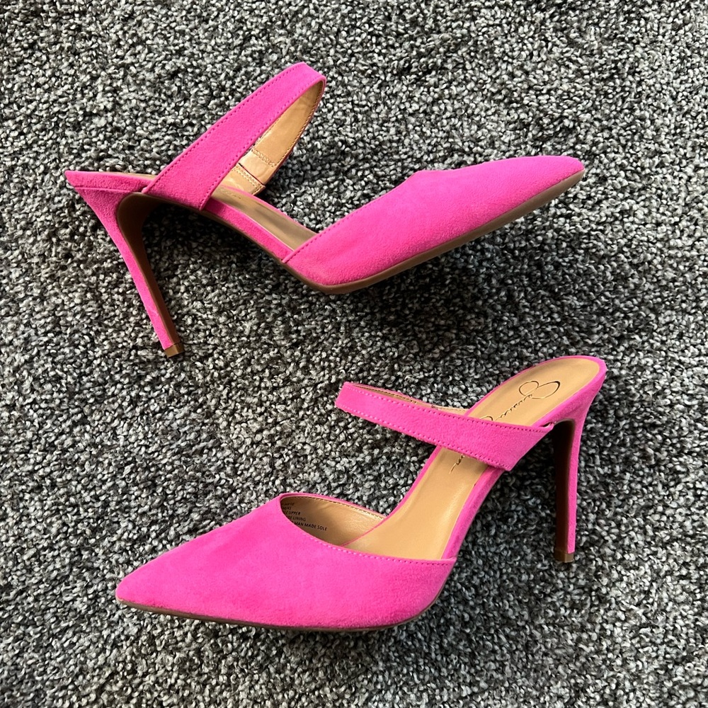 Pink Heels- Jessica Simpson